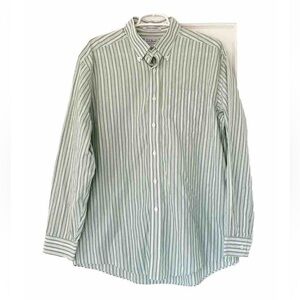 LL BEAN shirt size M green white striped cotton button down wrinkle resistant